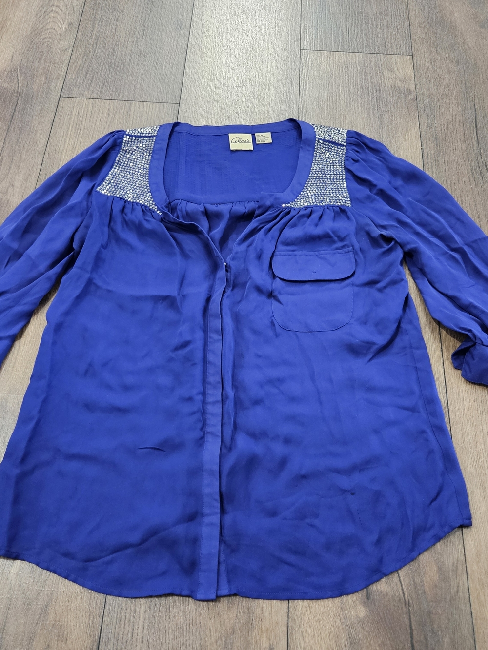 Alcée 100% Silk Blue Long Sleeve Embellished Shoulder Blouse Size M